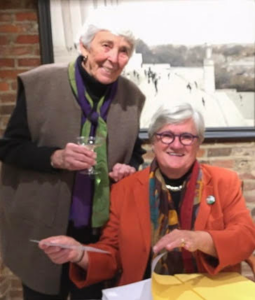 Jann Haynes Gilmore '68 and B. Joyce Puckett